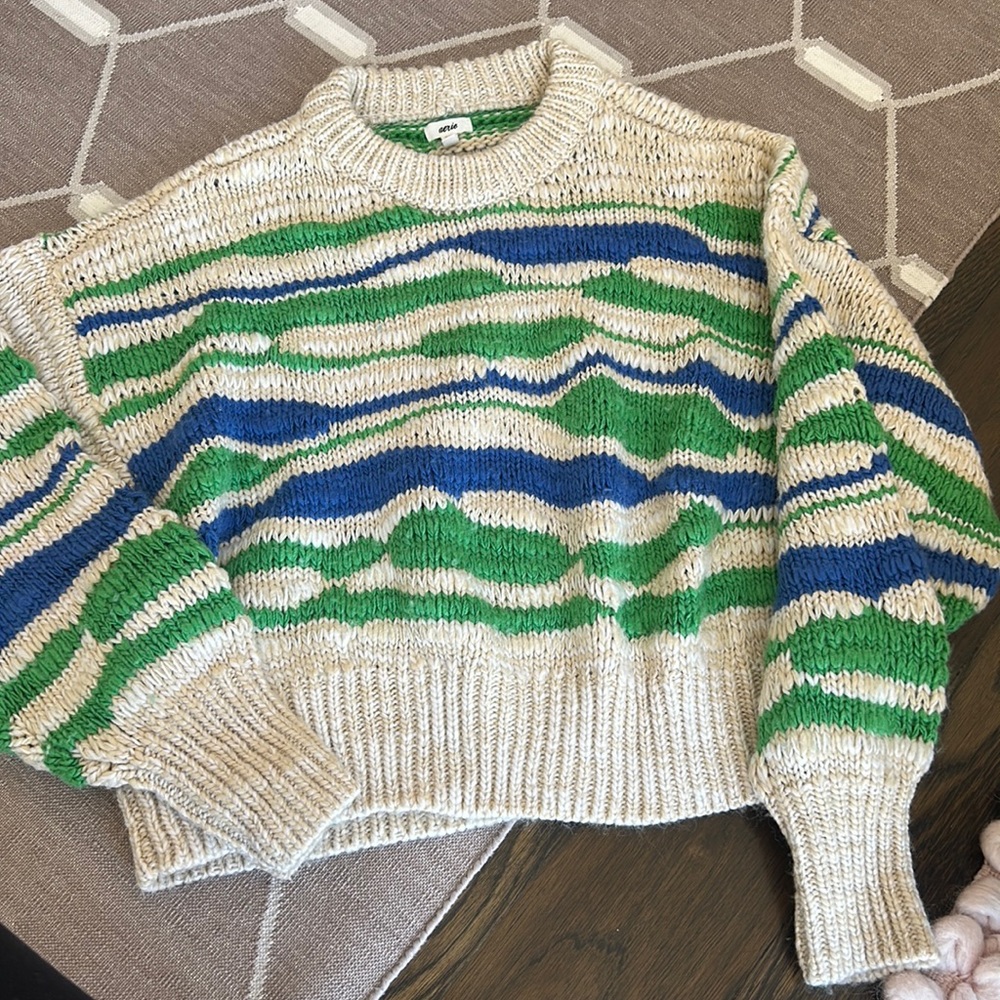 AE sweater